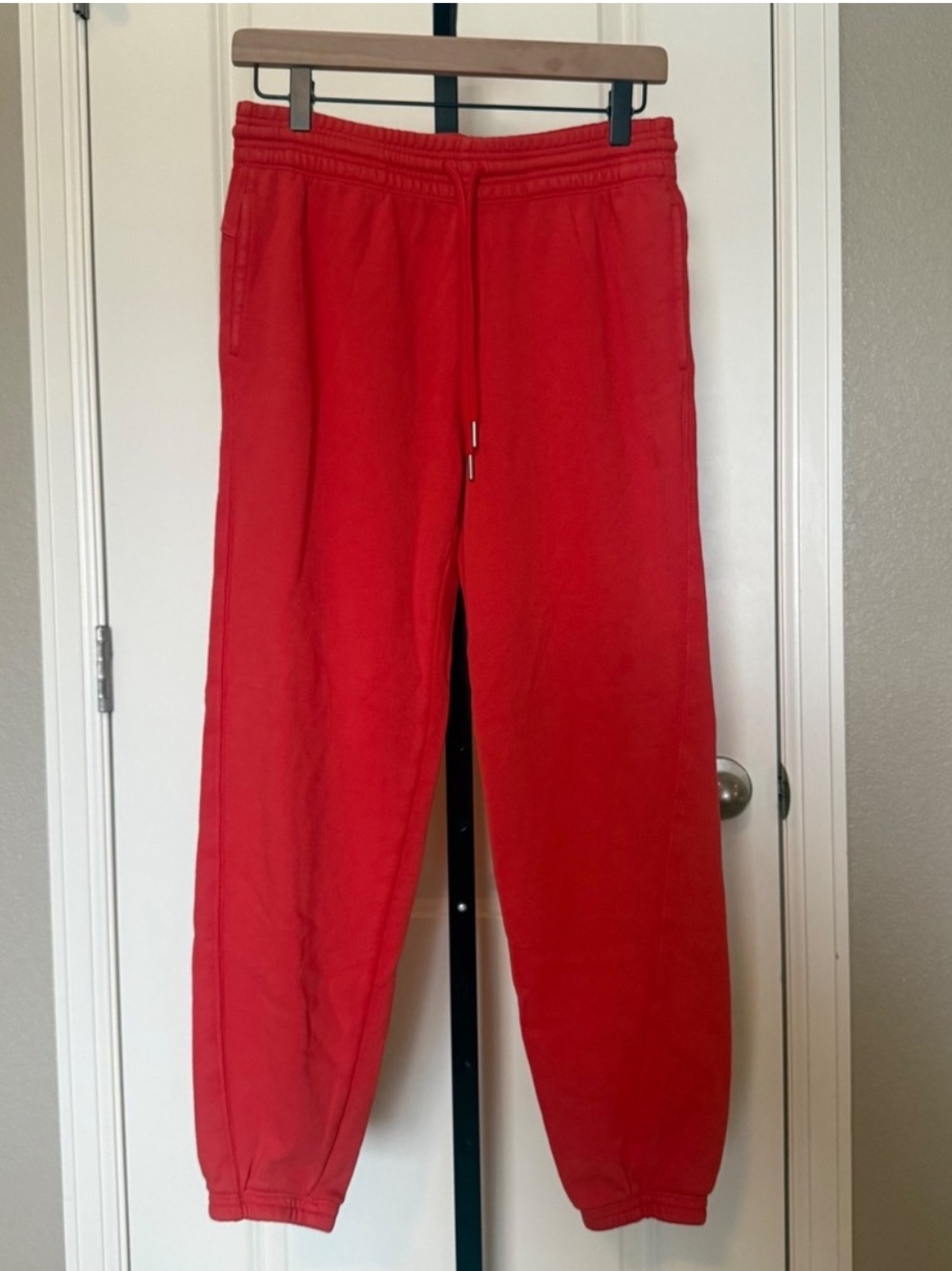 aerie Red big chill Joggers sweatpants XS